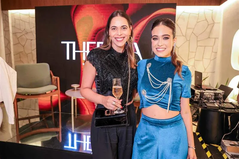 Claudia Camille e e Theresa Montenegro