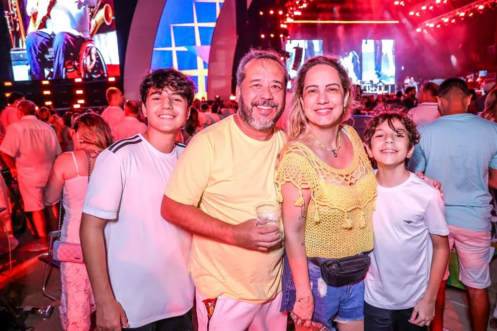 Andre Marques, Paulo Dantas, Andressa e Alex Marques