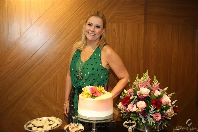 Andréa Delfino