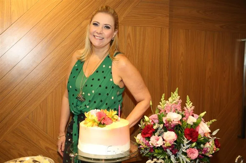 Andréa Delfino