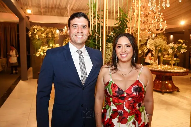 Antônio Dias e Mayra Carvalho