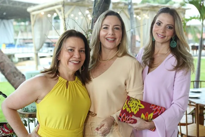 Ana Zélia Gadelha, Suyane Teixeira e Michelle Aragão