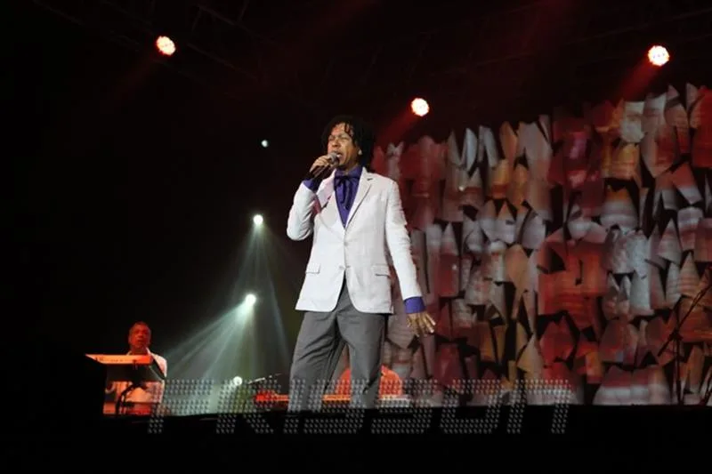 Show Djavan