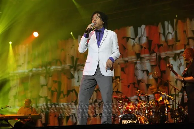 Show Djavan