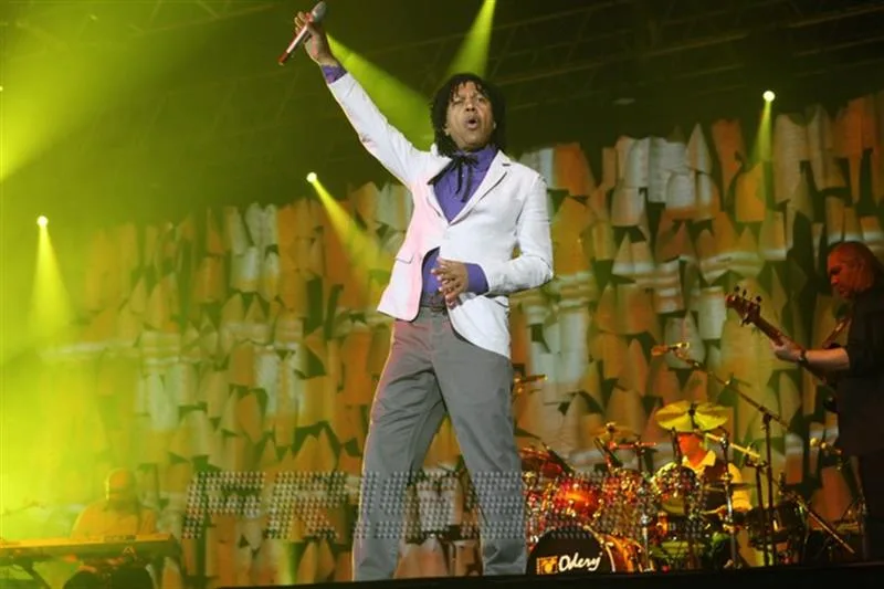 Show Djavan
