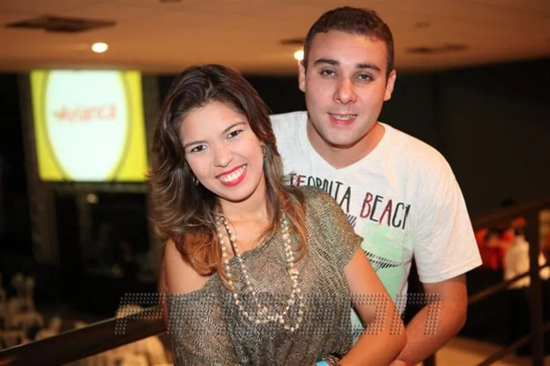 Amanda Alves e Thiago Gomes