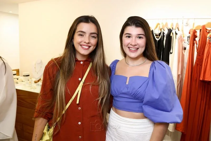 Letícia Nobre e Julia Holanda