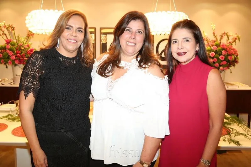Ailza Ventura, Nara Amaral e Maria Lúcia Carapeba