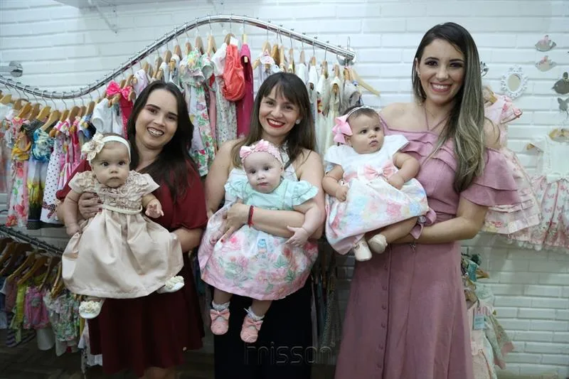 Ana, Maria Lucena, Giselle, Luma Cavalcante, Lara e Thays Magalhães