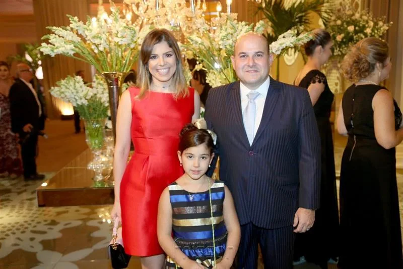 Carol, Roberta e Roberto Claudio Bezerra