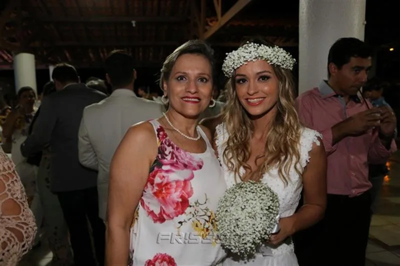 Bernardeth e Camila Pessoa